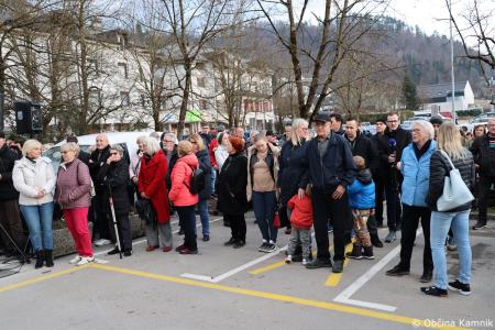 Javno pismo ministrici za zdravje in miren shod v podporo zoper ukinitvi Nujne medicinske pomoči Kamnik (17)